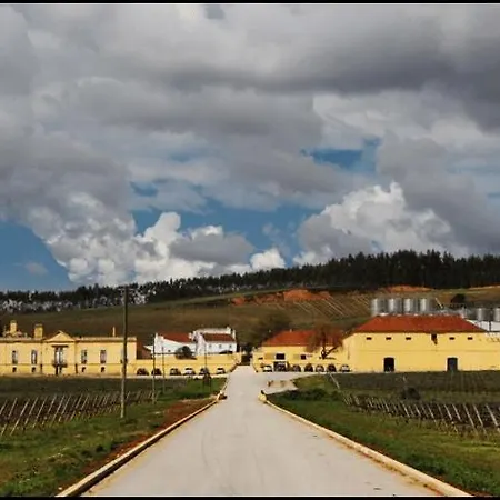 Ceu Sobre Montejunto Boutique *